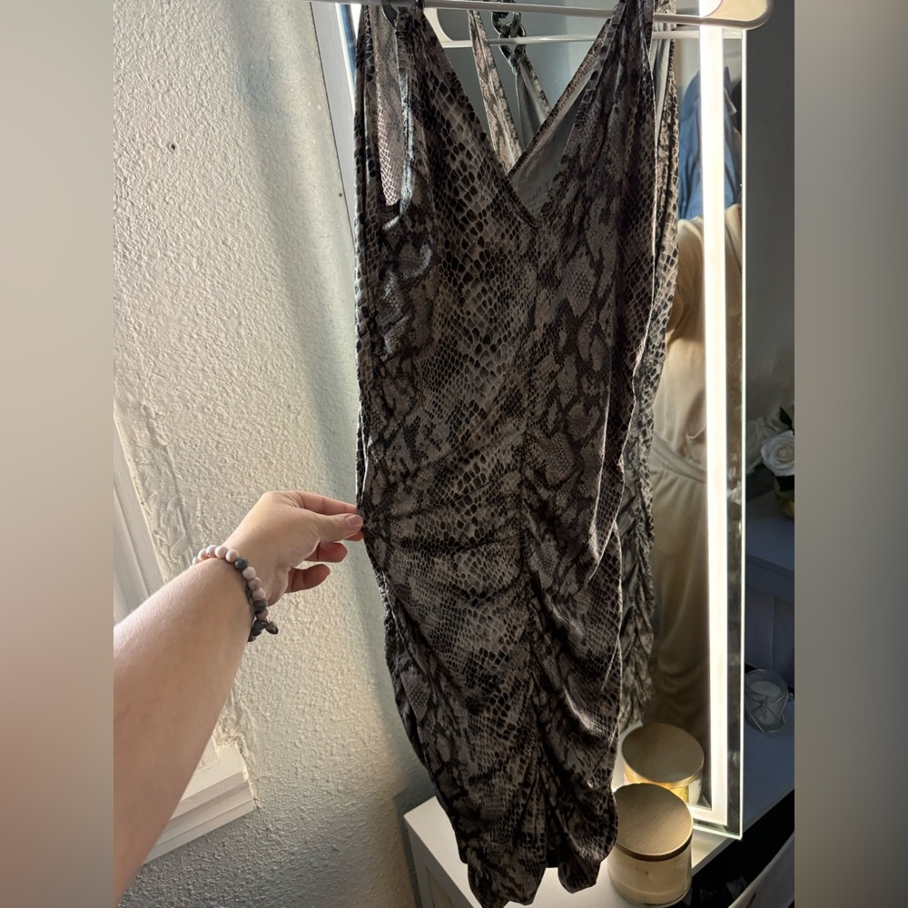Forplay 🐍 Snake Print Ruched Mini Dress - Picture 3 of 5